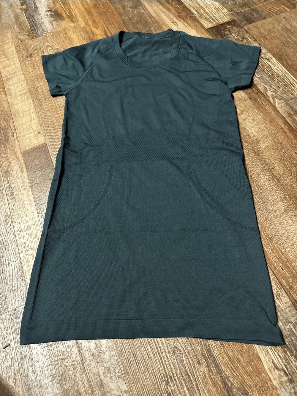 Women’s Forest Green Short Sleeve Swiftly Tech